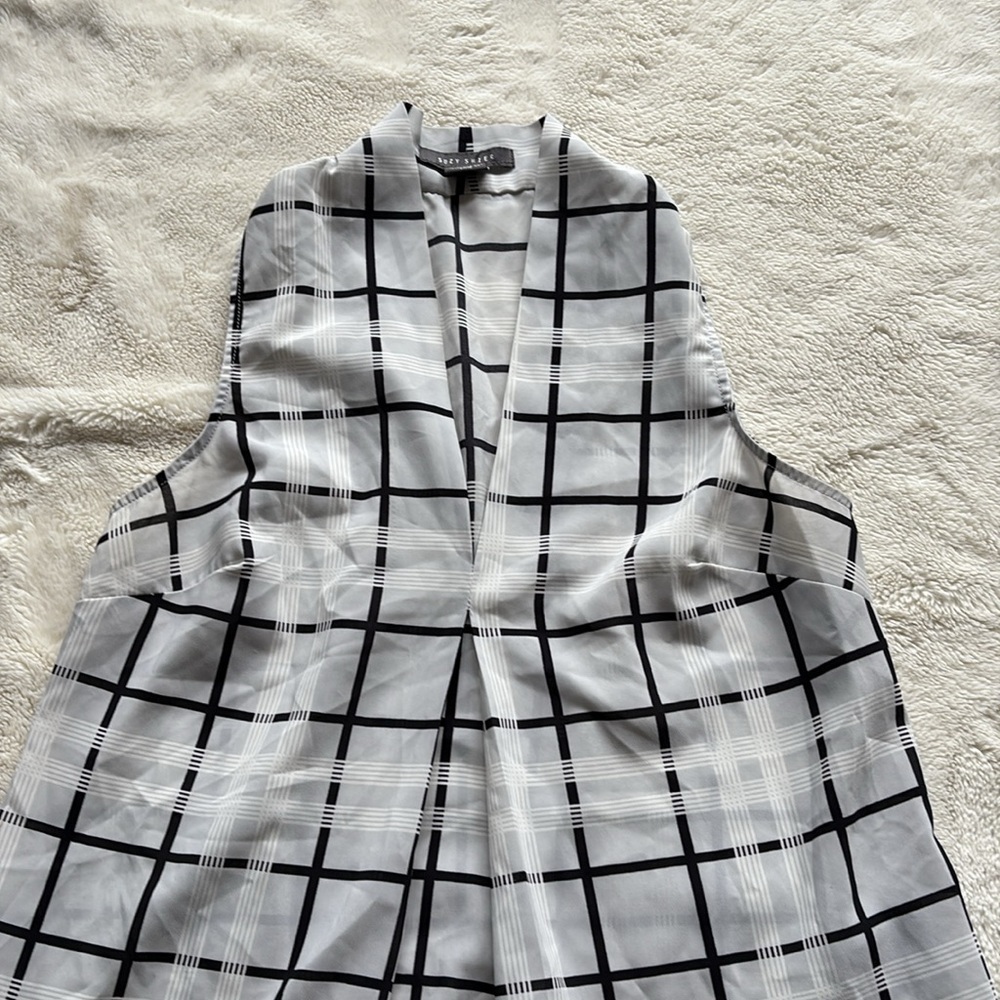 Suzy Black & White Sheer Plaid Sleeveless Top | V-Neck Layering Essential Y2K - Picture 3 of 5